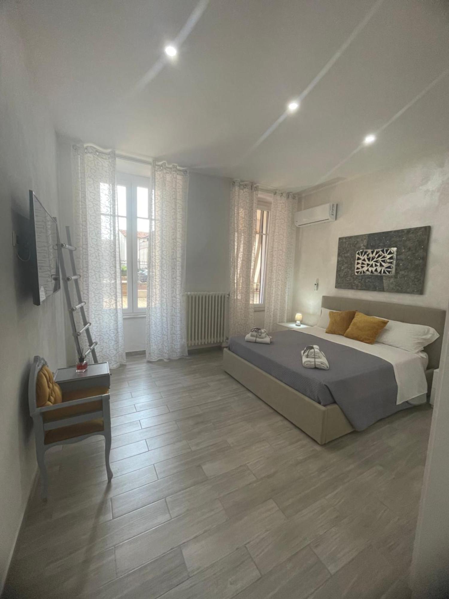 Apartament La Casa Nel Viale Asti Zewnętrze zdjęcie